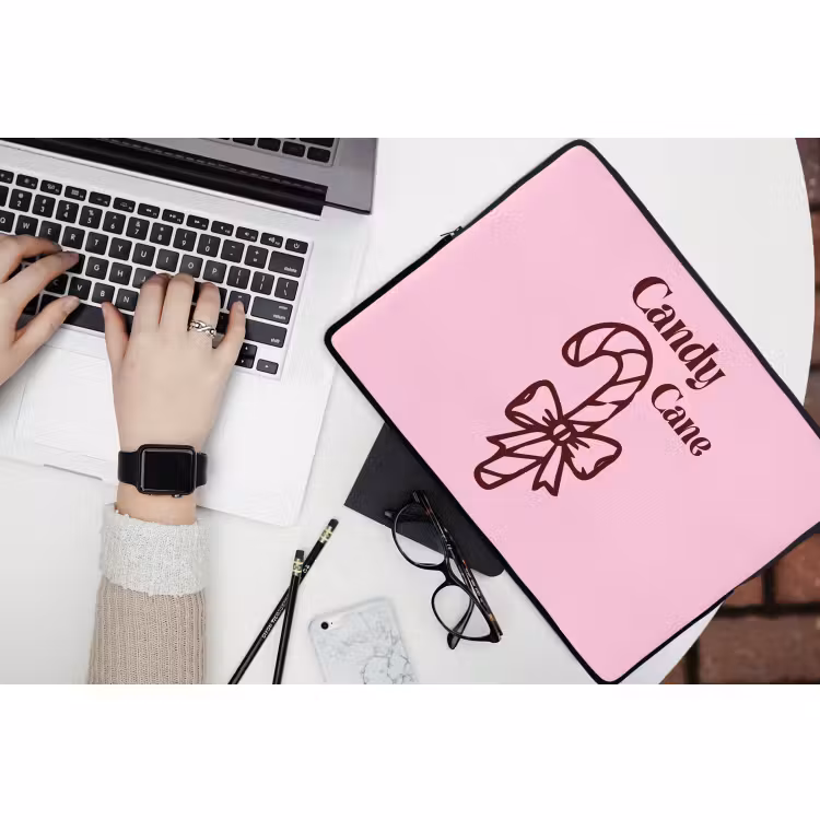 Laptophoes Kerst - Snoep - Tekst - Bruin - Roze — 3