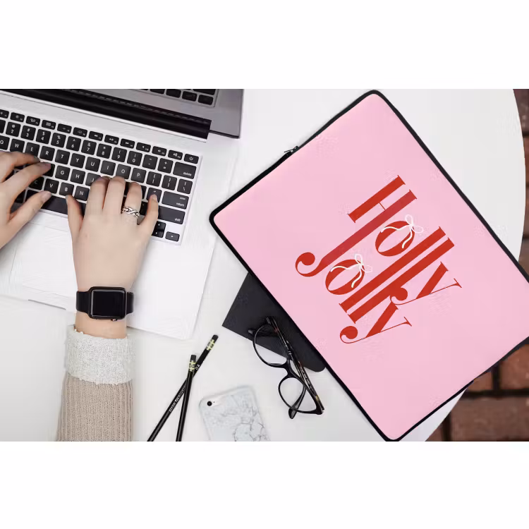 Laptophoes Kerst - Tekst - Rood - Roze — 3