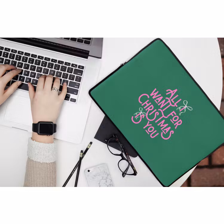 Laptophoes Kerst - Tekst - Roze - Groen — 3