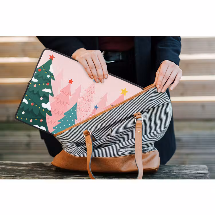 Laptophoes Kerstbomen - Illustratie - Roze — 4