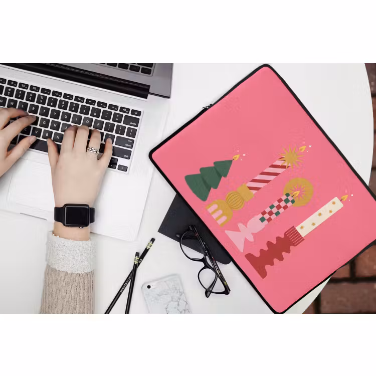 Laptophoes Kaarsen - Feest - Roze — 3