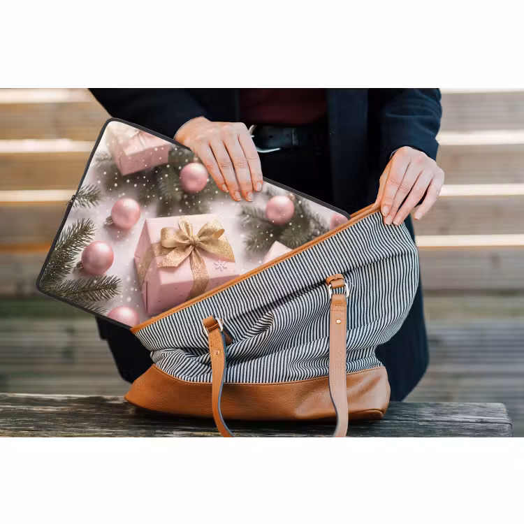 Laptophoes Cadeau - Kerst - Roze — 4